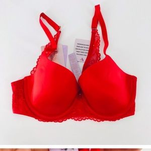 Savage X Fenty red bra